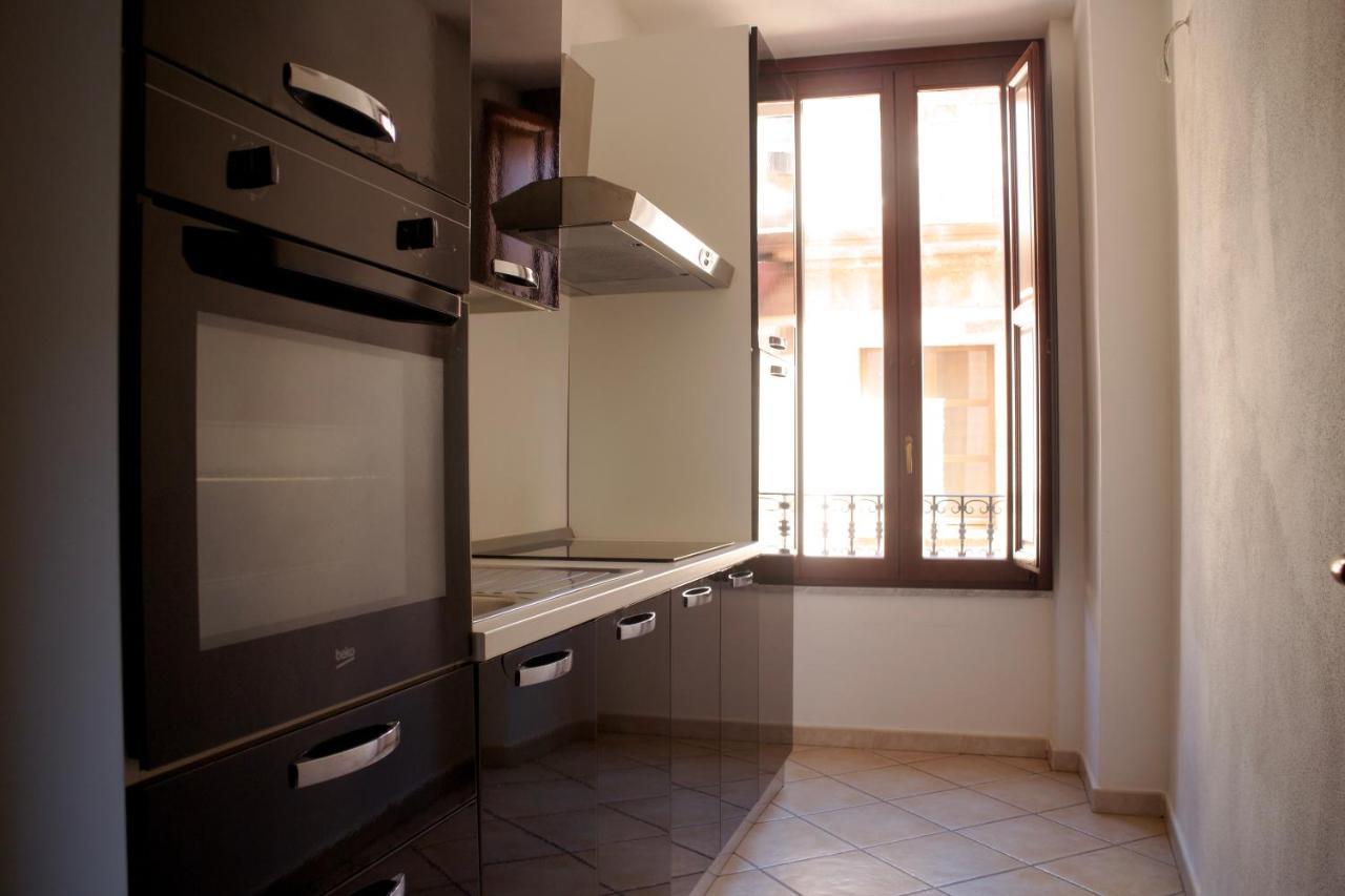Sardinian Gallery Corso 博萨 外观 照片