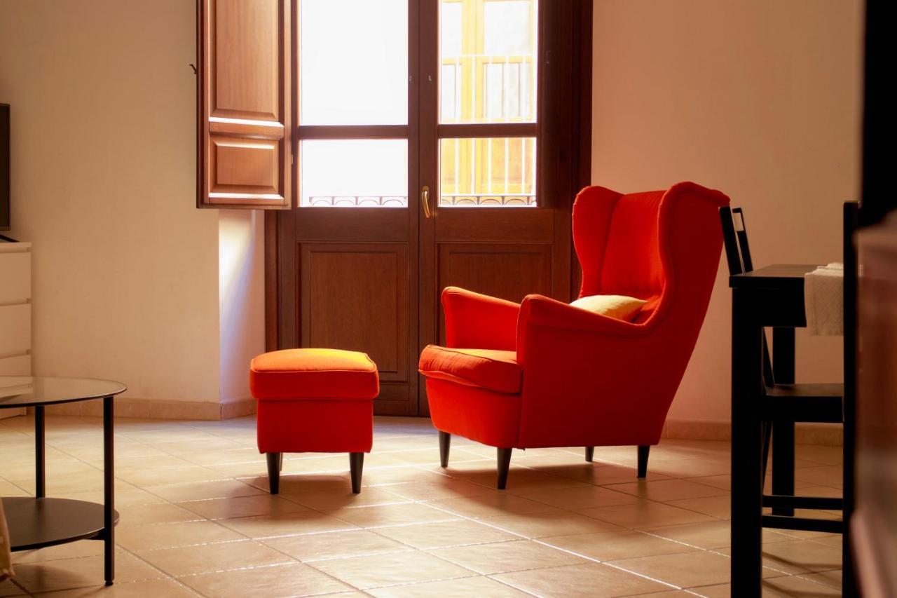 Sardinian Gallery Corso 博萨 外观 照片