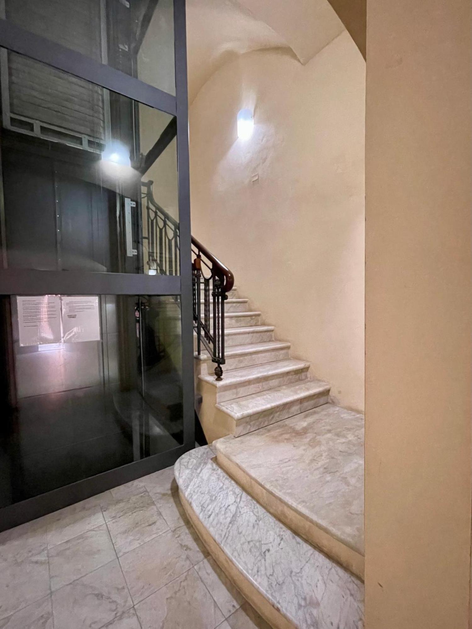Sardinian Gallery Corso 博萨 外观 照片