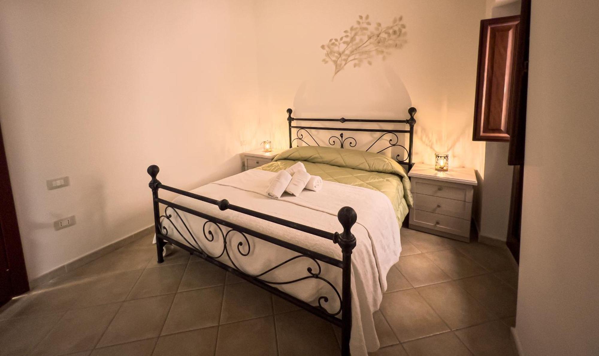 Sardinian Gallery Corso 博萨 客房 照片