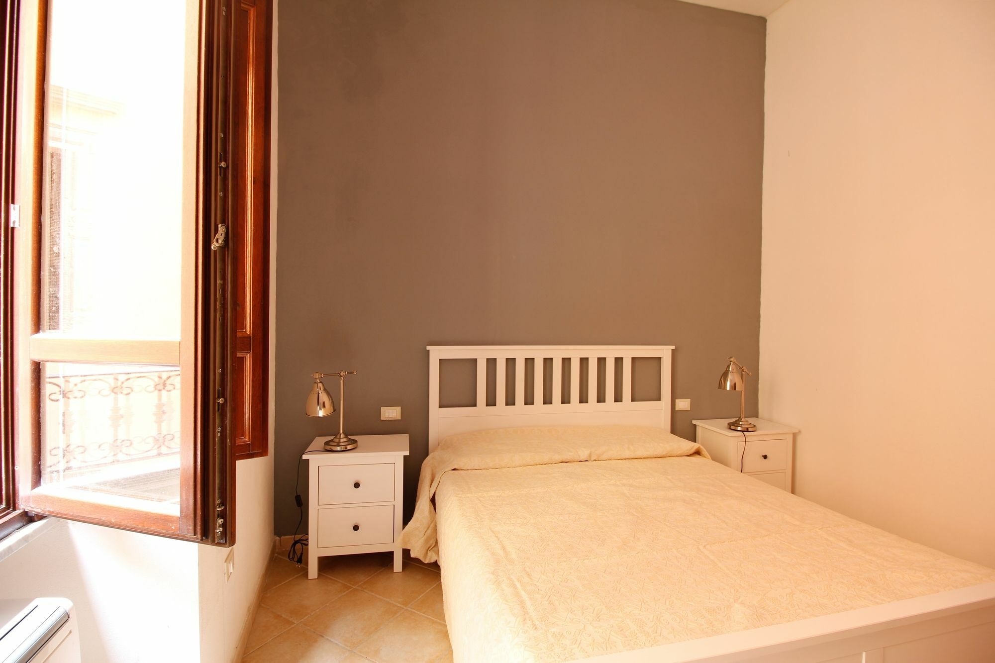 Sardinian Gallery Corso 博萨 外观 照片